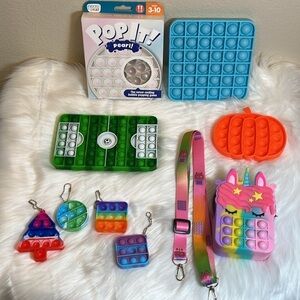 Bundle Pop It Games Keychains Unicorn Purse